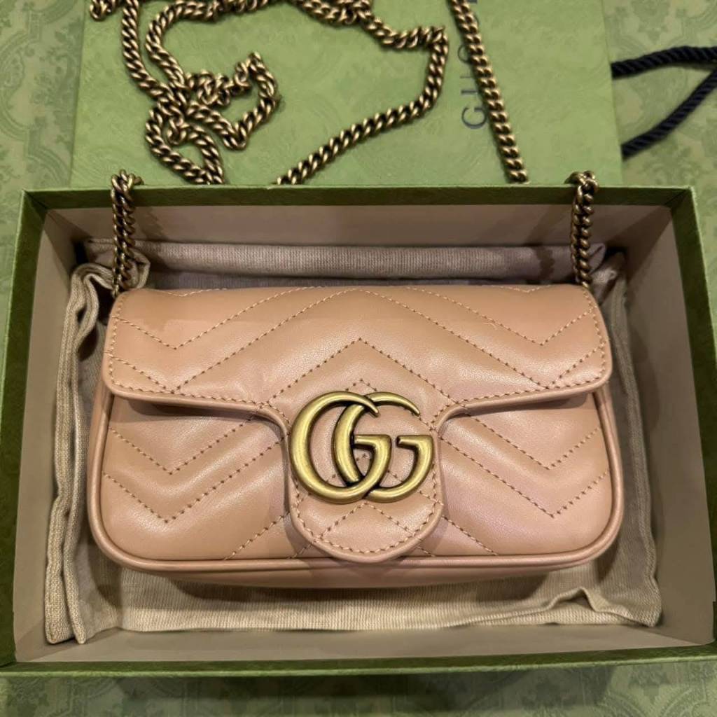 Gucci marmont supermini Y25
