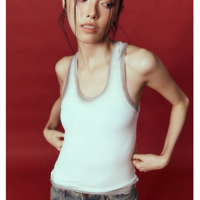 WEEKEND WARDROBE - Niki Shade Tank Top - เสื้อกล้ามไล่เชดสี