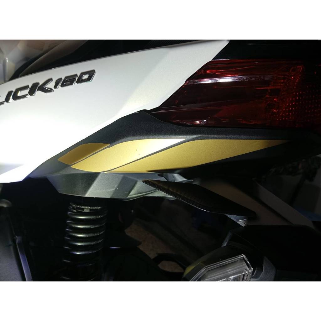 CLICK 160 vario 2022-2024 สติ๊กเกอร์แต่งใต้ชุดสีท้าย CLICK 160 vario 2022-2024 สติ๊กเกอร์น้ำเข้า
