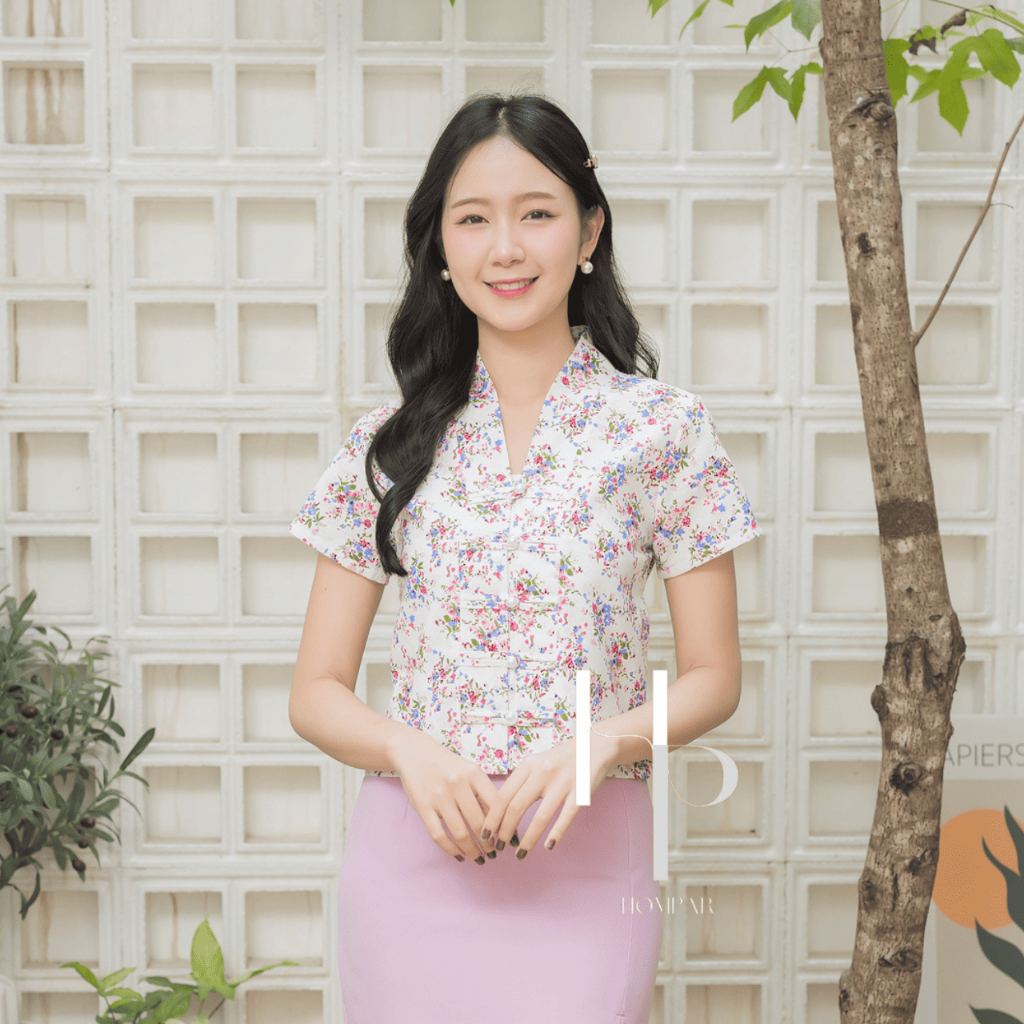💐เสื้อลายดอก ผ้าฝ้ายคอวี💐