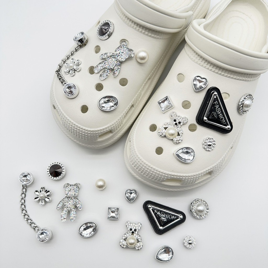 คริสตัลเจาะรองเท้าปุ่ม jibbits Charm จิบบิทรองเท้า สําหรับ DIY เครื่องประดับดอกไม้ส่วนบุคคล Clog รองเท้าอุปกรณ์ตกแต่งฤดู