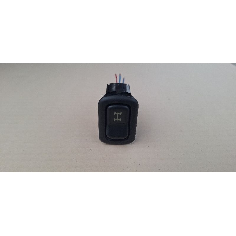 สวิทช์ DIFF LOCK รถ Daihatsu แท้