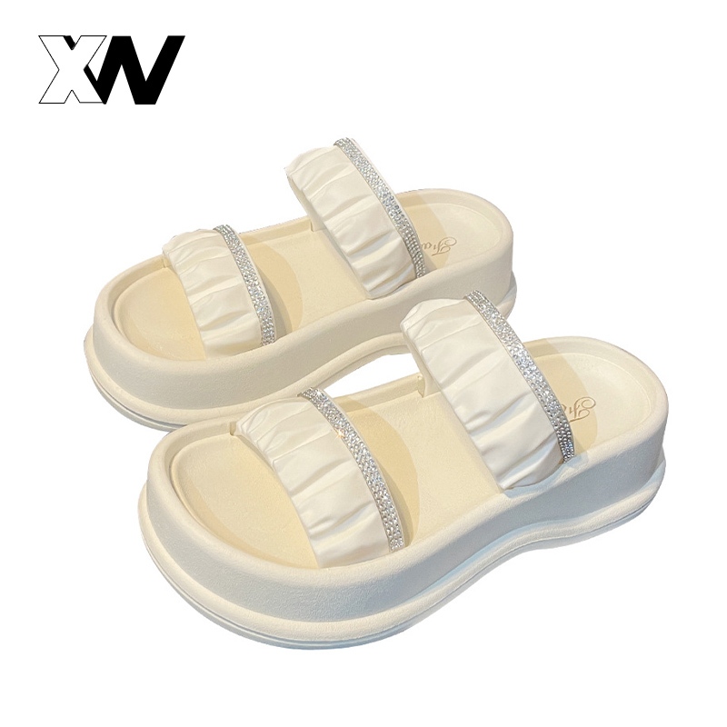 XWbrand   NEW รองเท้าแตะเสริมส้นแฟชั่น ดีไซล์สวยเก๋ สไตล์สาวหวาน   ที่สำคัญรุ่นนี้ทนสุดๆ ควรมีไว้ครอบครองนะจ๊ะะ