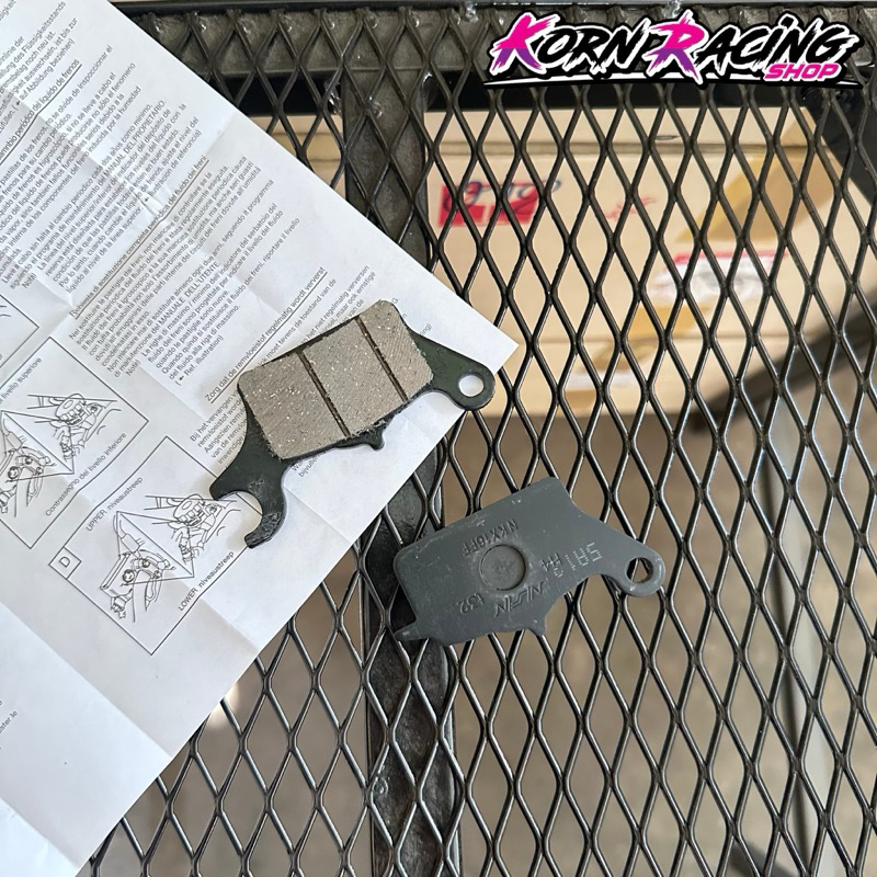 ผ้าเบรคหน้าเวฟ110i/125i(ปลาวาฬ-Led) เบิกศูนย์ 06455-KWB-601