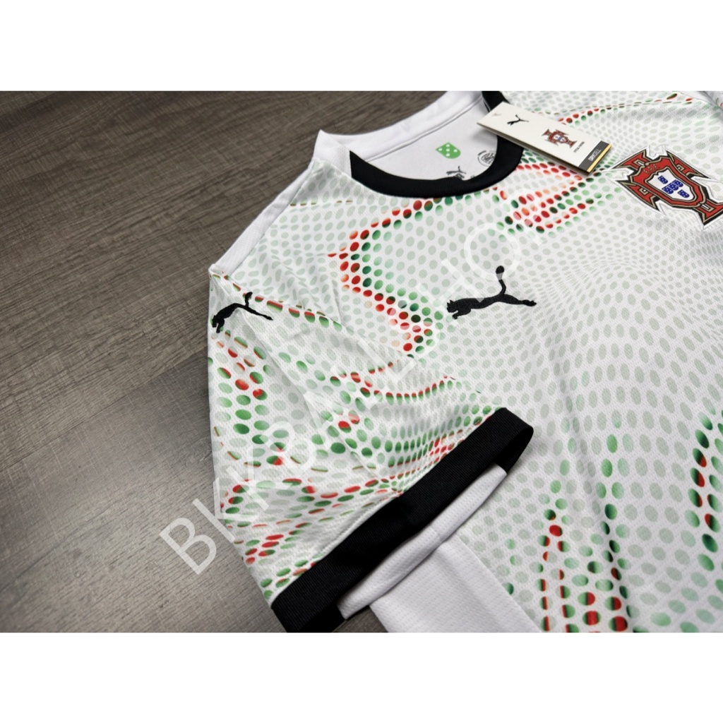 เสื้อฟุตบอล ทีมชาติ โปรตุเกส Away เยือน 2025