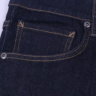 WARRIX กางเกงยีนส์ Tapered Straight - Jeans Essential (LP-244JEMW104)