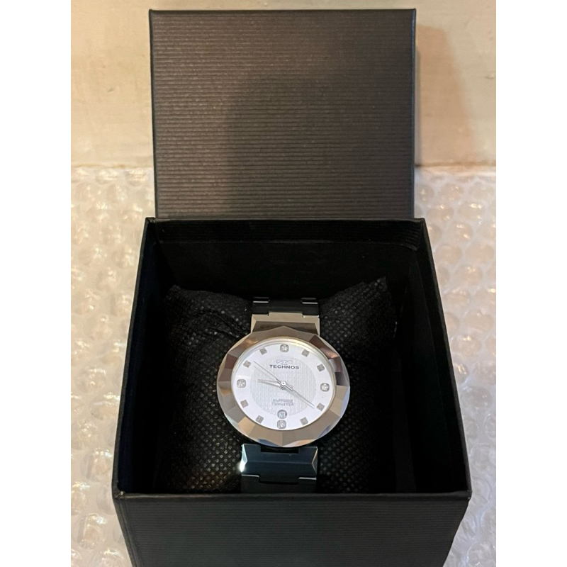 นาฬิกาข้อมือ ยี่ห้อ Technos สายและตัวเรือนทำจาก Tungsten มือสองญี่ปุ่น (สภาพ 98%) คัดพิเศษ ของแท้จาก