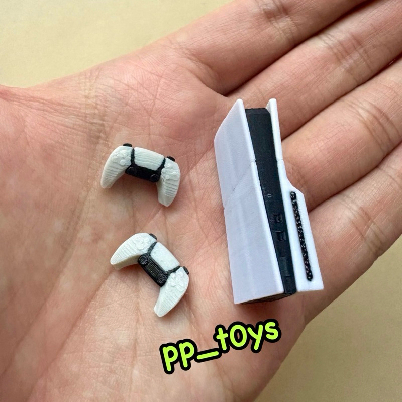 โมเดล PS5 เครื่องเล่นเกม PlayStation 5 จิ๋ว สเกล 1:12 (ver.B)
