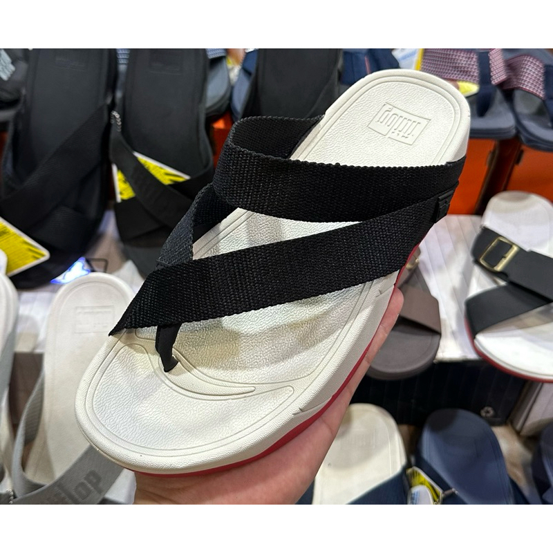 รองเท้าเเตะ fitflop สลิงรุ่นใหม่ สวย ใส่ได้ทั้ง หญิงและชายไซร้ 36----44