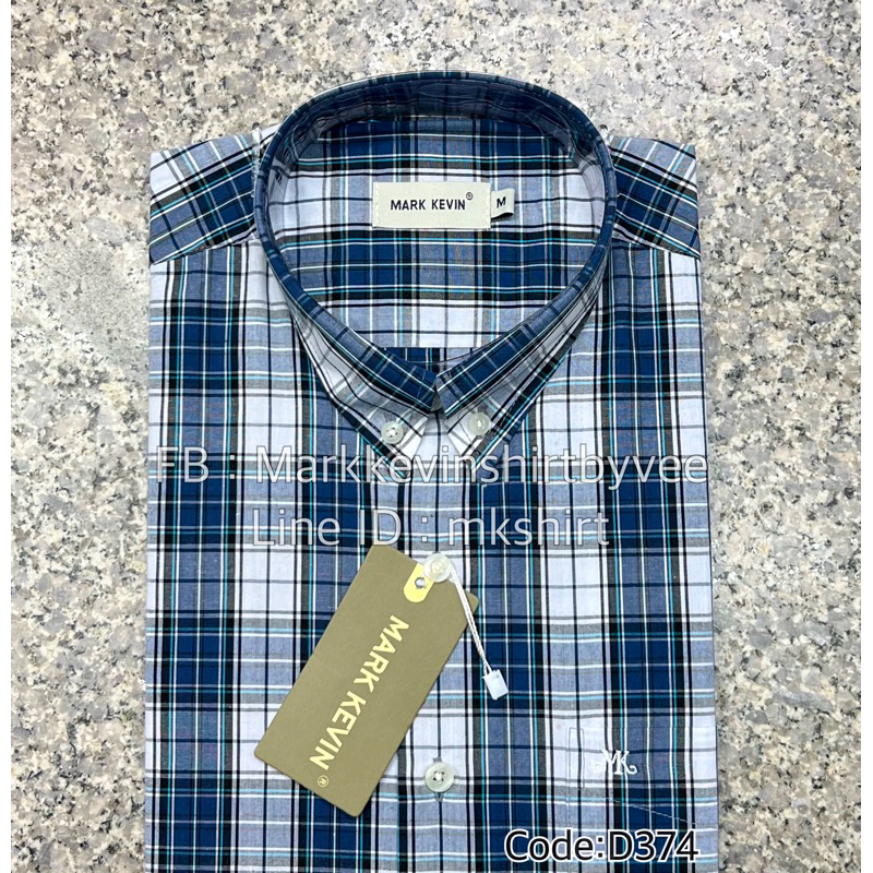 เสื้อเชิ้ตลายสก๊อต โทนสีฟ้าเข้ม-ขาว แขนยาวนะคะ