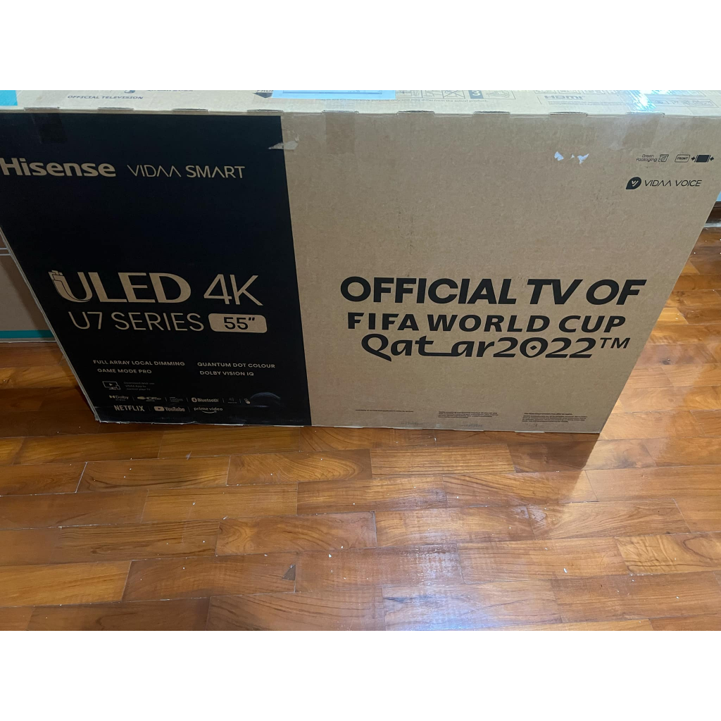 Hisense 55 นิ้ว รุ่น55U7H Quantum 120Hz ULED 4K TV clearance B   ฝุ่นในจอ