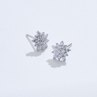 Kind Jewelry ต่างหูดอกไม้ Mini Pikul Earrings