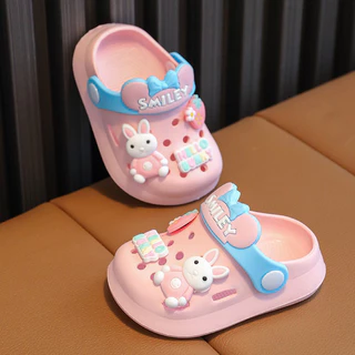 🐰พร้อมส่ง🐻รองเท้าลำลองเด็กลายการ์ตูน พื้นกันลื่น มีสายรัดส้น น่ารัก