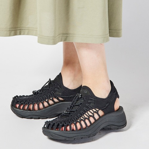 [ลด30% เก็บโค้ด 2509FASHDD] KEEN Women's UNEEK Astoria สูงขึ้น 4 ซม. รุ่นใหม่ มาแรง รองเท้า คีน ผู้หญิง แท้