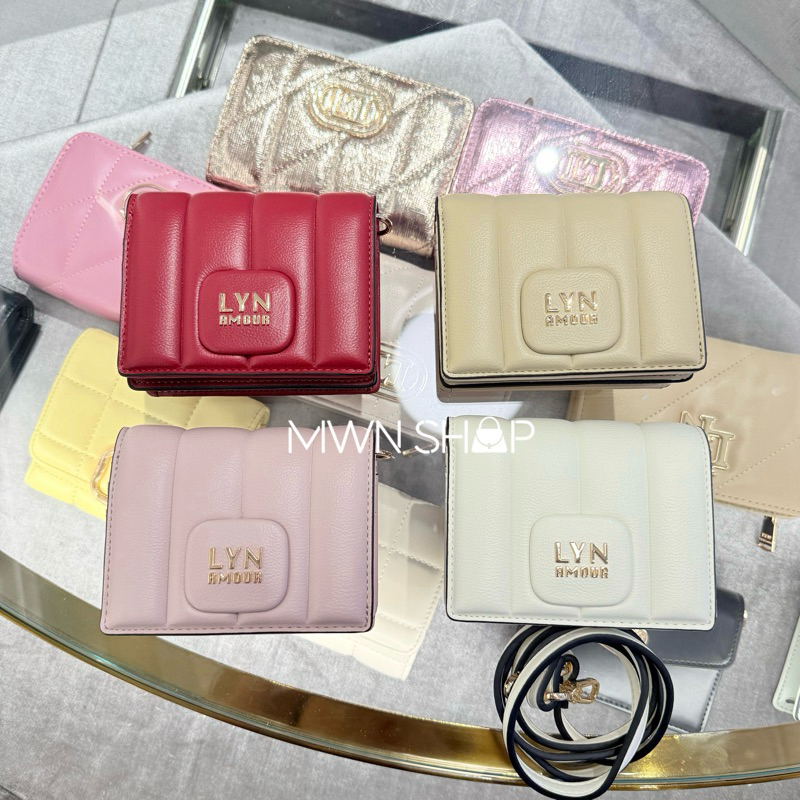 Lyn มีโค้ดลด30% new patti short กระเป๋าสตางค์ใบสั้นสะพายข้าง ของแท้จากชอป