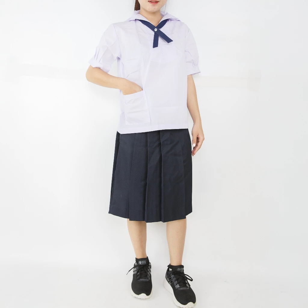 เสื้อนักเรียนหญิงคอทหารเรือ ตราชัยยะ งานไทยบุรีรัมย์ ผ้าค็อตตอนนุ่ม คุณภาพดี [ไซส์เล็กกว่าสมอน่ะ]