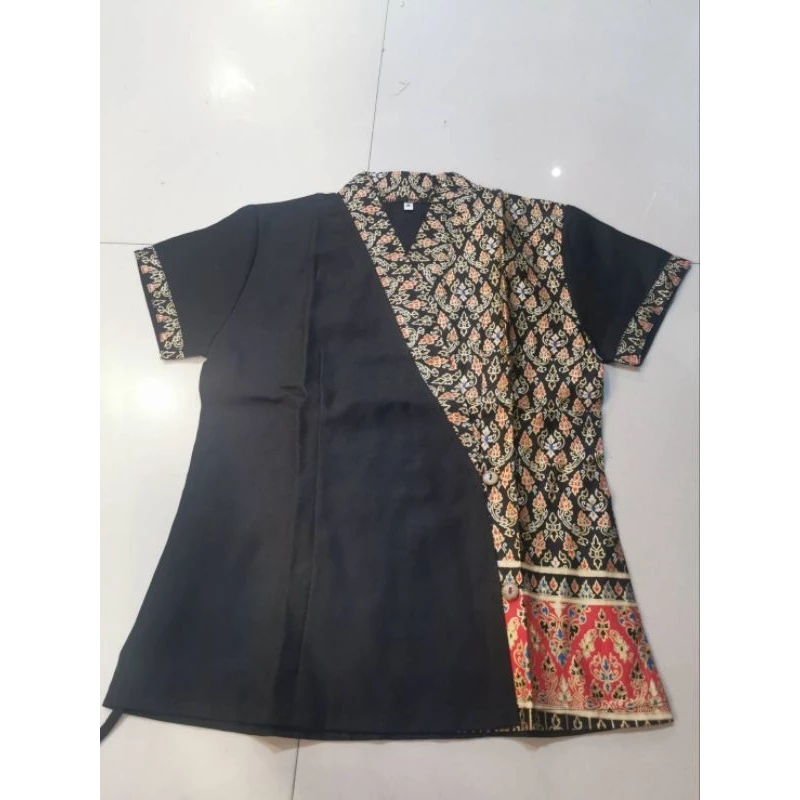 เสื้อพนักงานนวดและสปาพร้อมส่ง