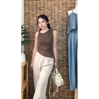 TORR.STORE🌷Jinjin Top | เสื้อแขนกุดซีทรู ดีไซน์จับจีบ บิดเกลียวฝั่งขวา เนื้อผ้าซีทรูกลิตเตอร์ละเอียด เย็บ2ชั้นครึ่งนึง