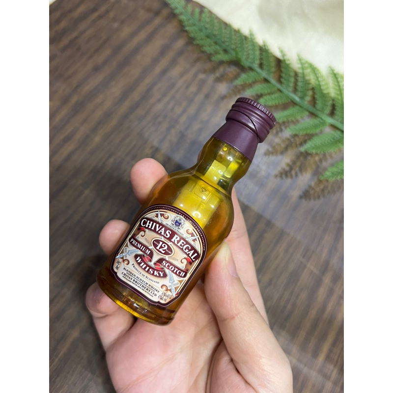 ไฟแช็คทรงขวดchivas  แบบเติมแก๊ส