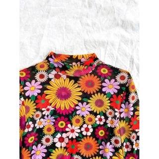🌸🦋พร้อมส่ง🦋🌸 เสื้อลายดอกแขนกระดิ่ง ผ้าตาข่าย เสื้อสงกรานต์ เสื้อครอปสั้นแขนกระดิ่งยาว