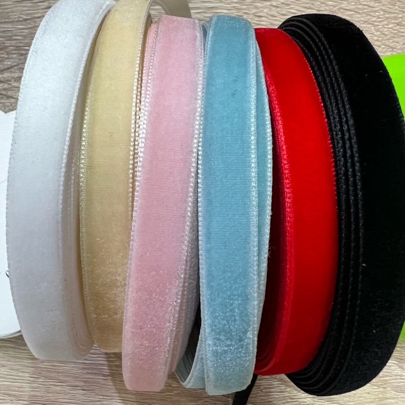 ริบบิ้นกำมะหยี่ กว้าง 1 เซนติเมตร ยาว 1 เมตร(100 cm) พร้อมส่งในไทย ราคา ถูกที่สุด ดีลบีเคเค แกลเลอรีภาพที่ 2