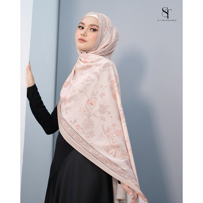 Blooming Collection Hijab #Beige