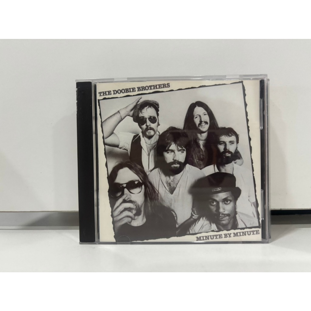 1 CD MUSIC  ซีดีเพลงสากล      THE DOOBIE BROTHERS MINUTE BY MINUTE WARNER BROS.    (C11C9)