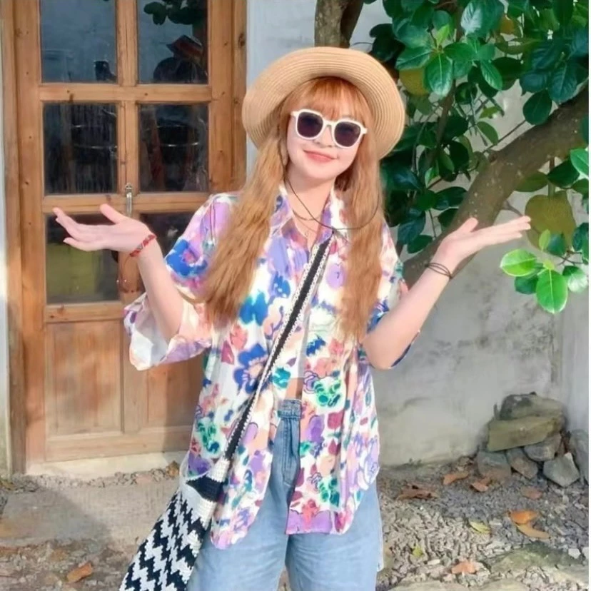เสื้อลายดอก คอปก แขนสั้น กระดุมหน้า ผ้าไหมอิตาลี