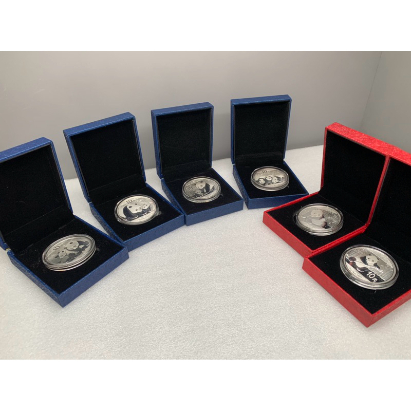 เหรียญเงินขัดเงาที่ระลึกหมีแพนด้า ปี2010-2015