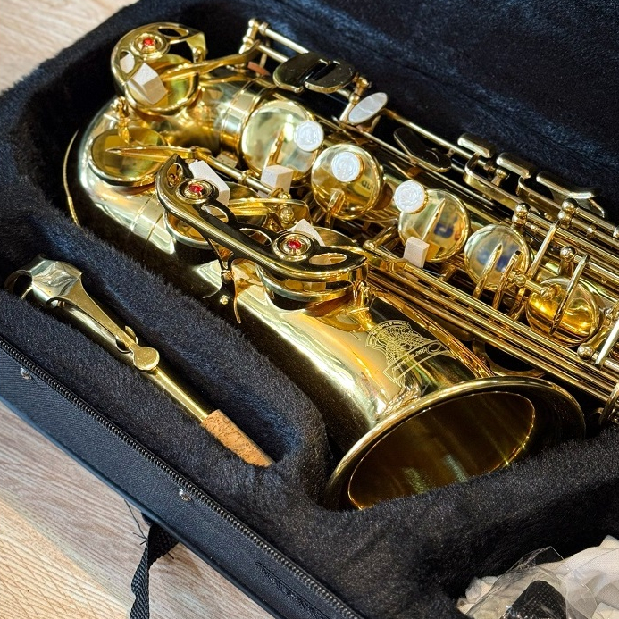 [โค้ดลด1000-🔥] Overspeed แซกโซโฟน อัลโตแซ็ก Saxophone Alto (Eb) พร้อมกล่องบุกำมะหยี่ อุปกรณ์ครบชุด