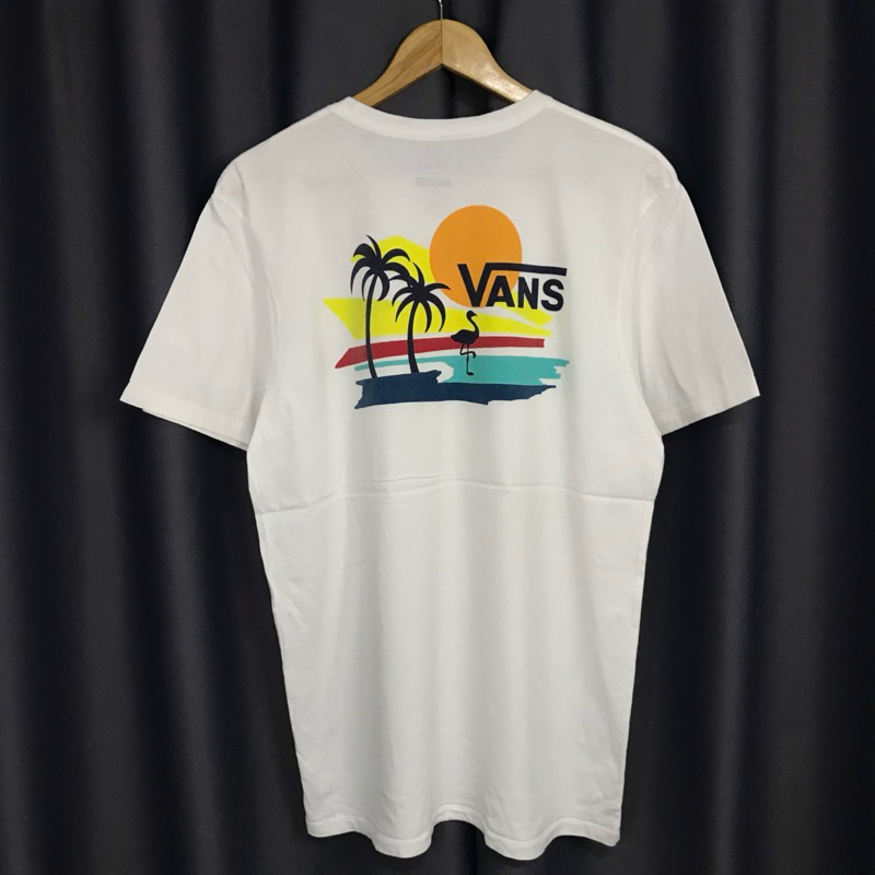 เสื้อยืด Vans       .