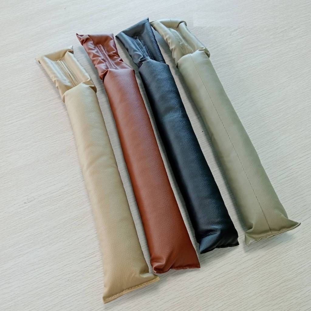 ปลั๊กเสียบช่องว่าง ปลั๊กช่องว่างที่นั่งรถ แถบเติมช่องว่างรถยนต์ นวมกันของหล่น ข้างเบาะ 1ชิ้น - รูปที่ 2