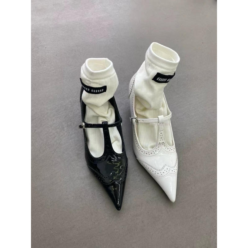 รองเท้าส้นสูง Timeless Heels