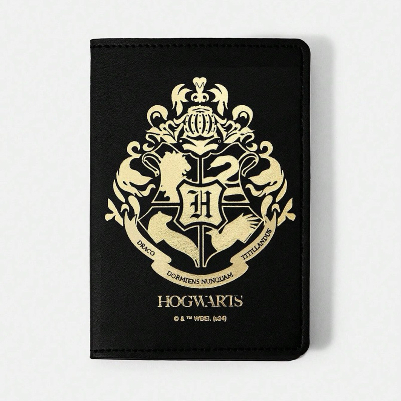 ปกพาสปอร์ตลาย ฮอกวอตส์ - Hogwarts Passport Holder  ปกสำหรับใส่หนังสือเดินทาง (พร้อมส่งในไทย) - รูปที่ 5