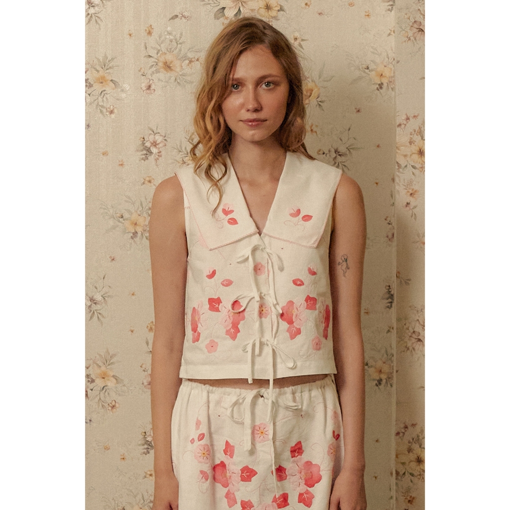 (พร้อมส่ง) Perana เสื้อ ผ้าลินิน vintage "ปักมือ" Lily Tank (สีขาว)