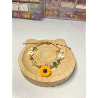 สร้อยข้อมือเชือกเทียน ทานตะวัน🌻 พร้อมจัดส่ง 1-2วัน