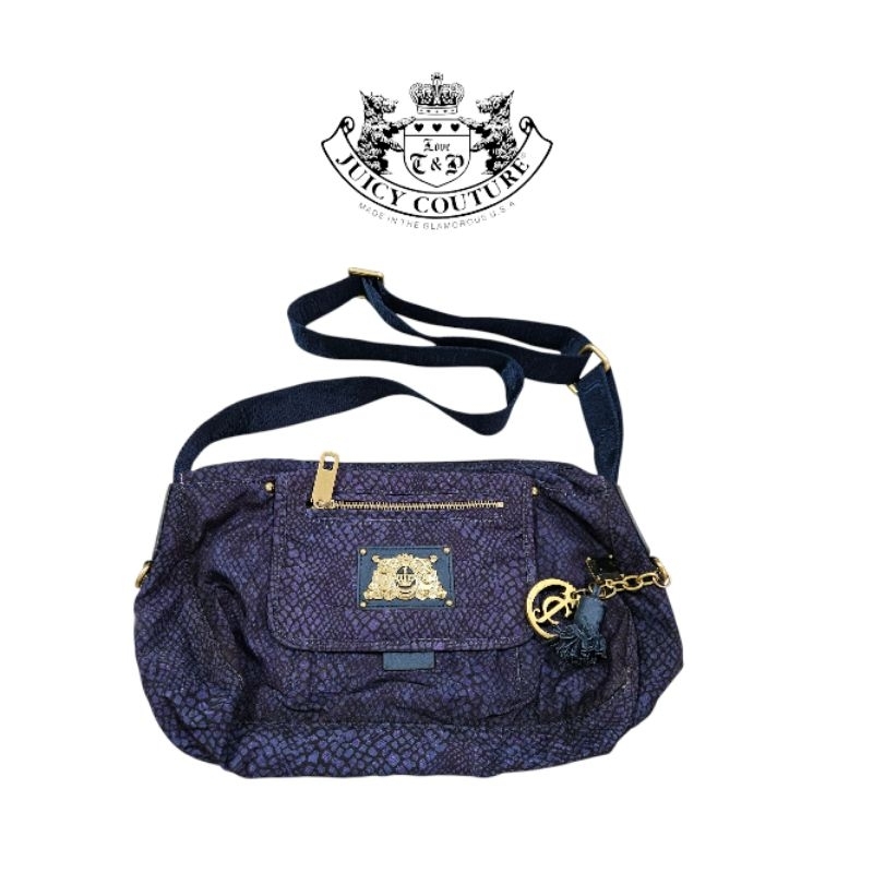 JUICY COUTURE ใบสวยงาม


Nylon Leather snake skin in blue shoulder bag