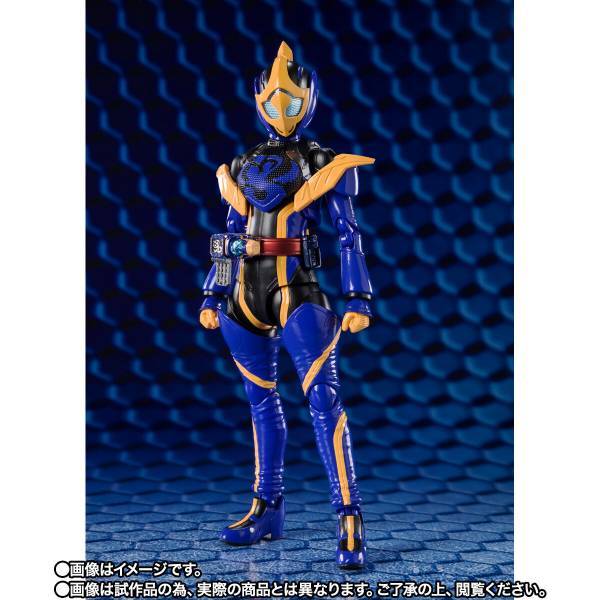 [พร้อมส่ง/มือ 1] S.H.Figuarts Kamen Rider Revice - Kamen Rider Jeanne - Cobra & Lovekov Kujaku Genom