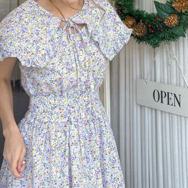 (ส่งต่อ/มือสอง) Doona dress ป้าย DANMUGI เดรสลายดอกไม้ รวมปกชุด+เข็มขัดเข้าเซ็ต สี yelly violet