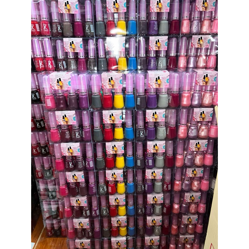 สีทาเล็บฝาชมพูkely12ขวด150฿ มีให้เลือกกว่า13สี
