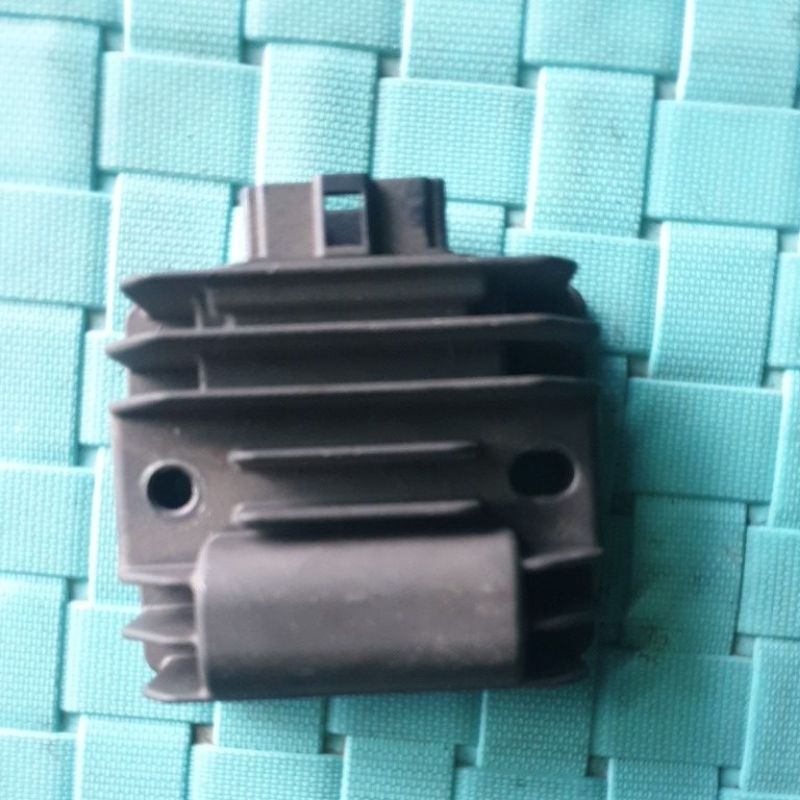 แผ่นชาร์จ Yamaha Finnแผ่นชาร์จ Yamaha Finn