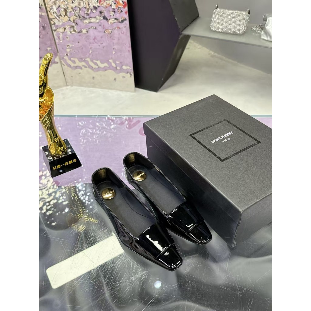 🌸2025  YSL  รองเท้าบัลเล่ต์หนังแท้แบบเรียบง่ายสุภาพสตรีรองเท้าเดี่ยวแบบสบาย ๆ สำหรับสุภาพสตรี