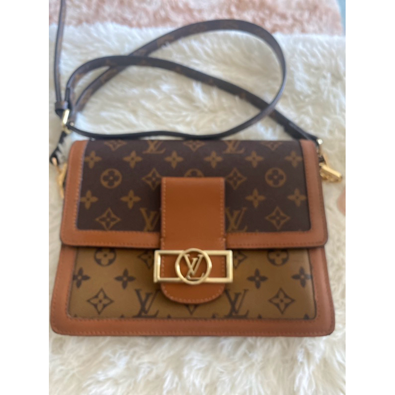 กระเป๋า LV มือสอง สุดน่ารัก