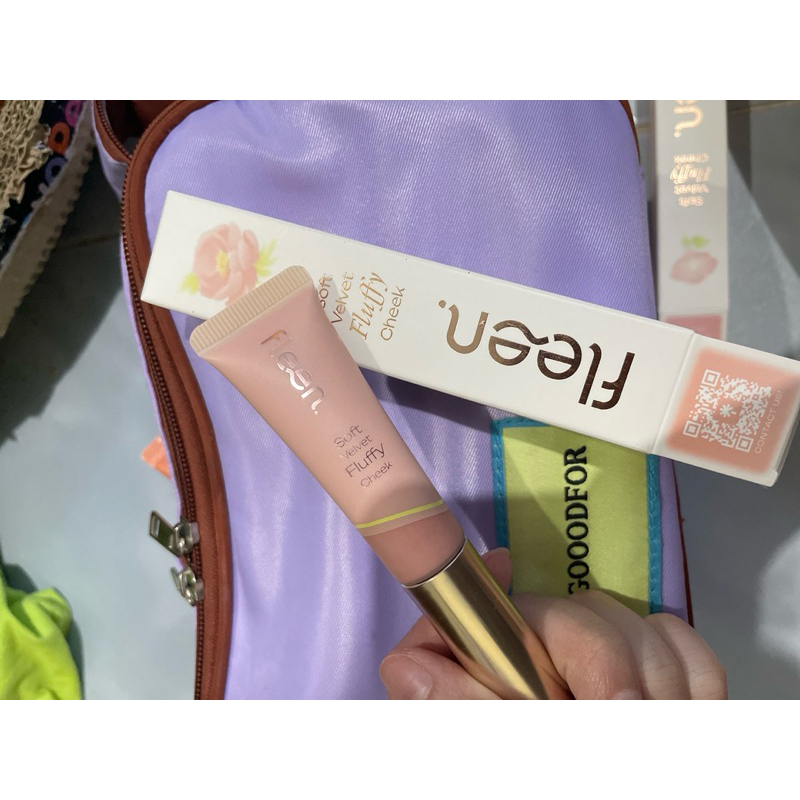 ส่งต่อFleen Beauty Soft Velvet Fluffy Cheek ฟลีนบิวตี้ บลัชออน เนื้อละมุน #ฟลีนบลัชออน