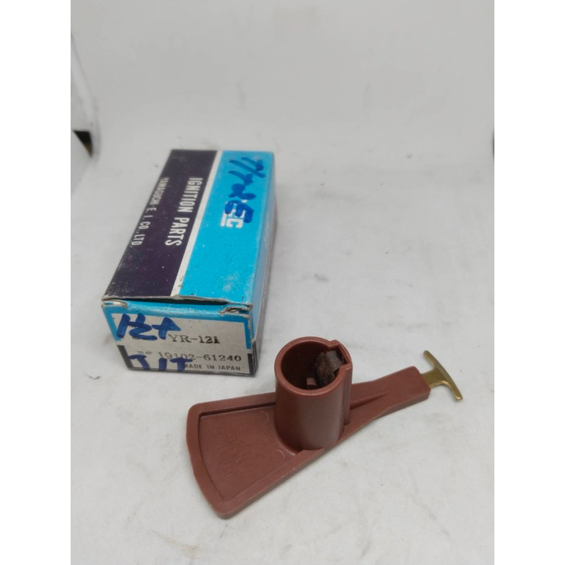 หัวโรเตอร์ โตโยต้า TOYOTA 2E. YR121. 19102-61240 ราคา 180 บาท