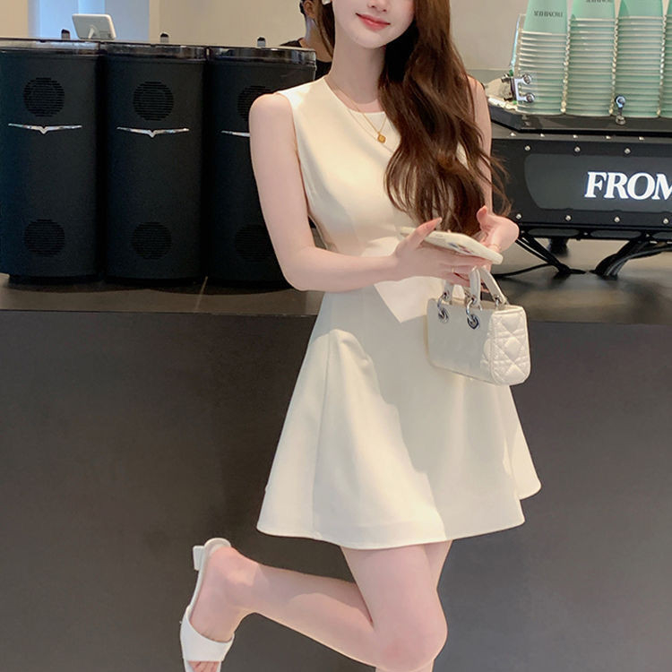 เดรสแขนกุดสีขาว เซ็กซี่ ฤดูร้อน เอวบาง เดรสแฟชั่นเกาหลี กระโปรงสั้น