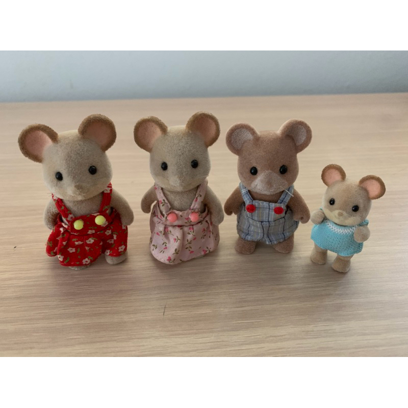 สินค้ามือสอง💥  Slyvanian Families 4 ชิ้น หนู แม่-ลูก 🐭