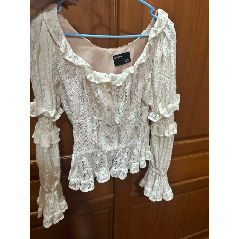 Bnk brand เสื้อ Rigel top , เดรส สีครีม