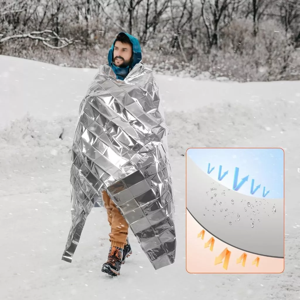 ผ้าห่มฉุกเฉิน Emergency Blanket กันน้ำ สำหรับเดินป่ากางเต็นท์ thumbnail 4