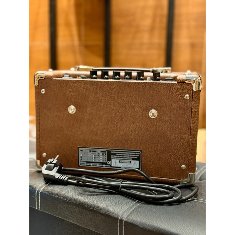 ตู้แอมป์กีต้าร์โปร่งไฟฟ้า Most Acoustic Amp MA-15PC กำลัง 15วัตต์ งานดีไซน์สวยหรู มีเอฟเฟค รีเวิร์บ คอรัส ของแถมจัดเต็ม